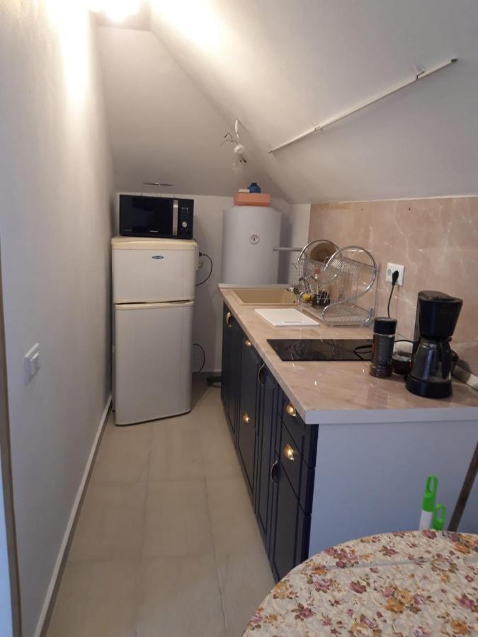 Cazare Adela Horezu Exterior foto